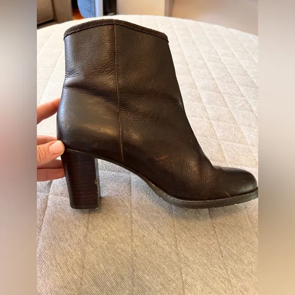 Lauren RALPH LAUREN Brown Sz 8B Heeled Ankle Side Zip Leather Boots
