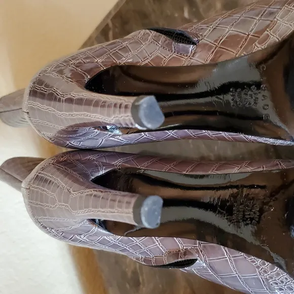 Like NEW Casadei croc embossed boots
