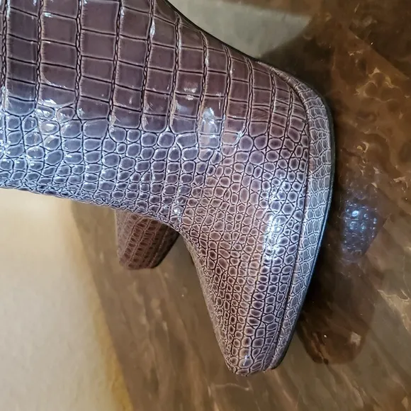 Like NEW Casadei croc embossed boots