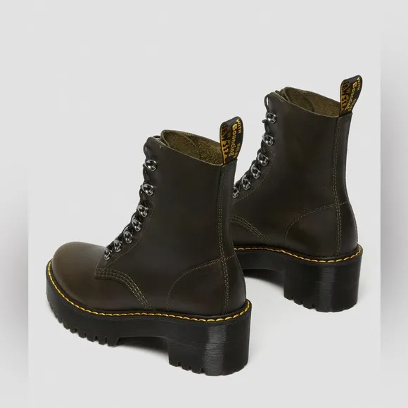 LIKE NEW Dr. Martens Leona leather platform heeled boots