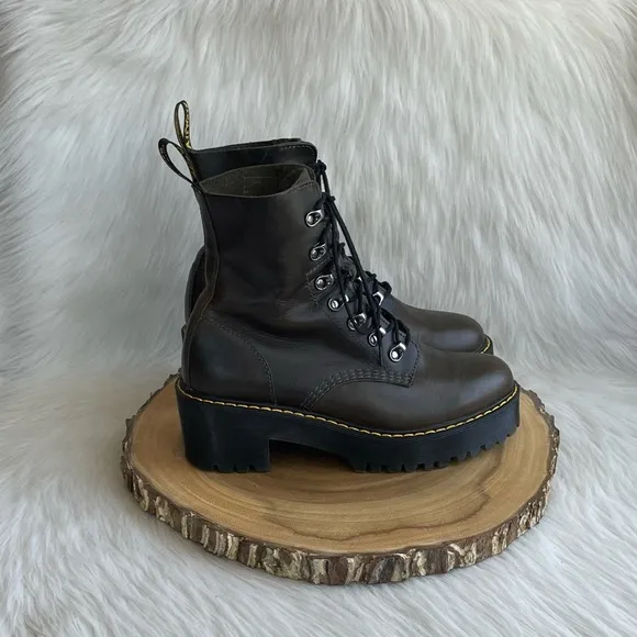 LIKE NEW Dr. Martens Leona leather platform heeled boots