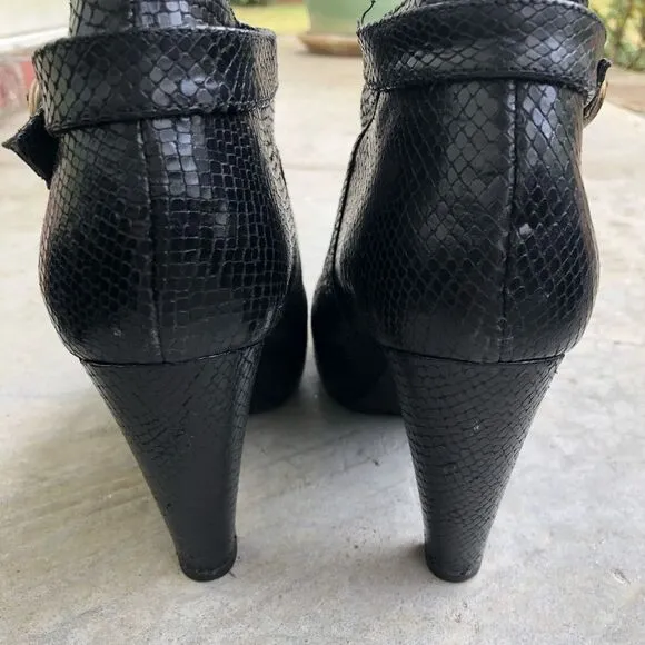 Loeffler Randall snakeskin platform ankle boots 10