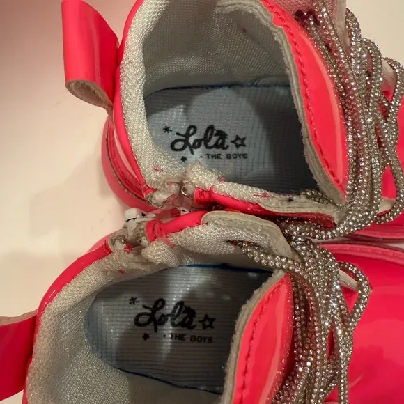 Lola   The Boys hot Pink patent crystal boots  toddler size 10