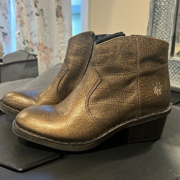 London Fly Ankle Boots made in Portugal Gold and Black