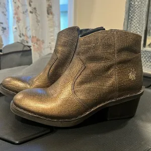London Fly Ankle Boots made in Portugal Gold and Black