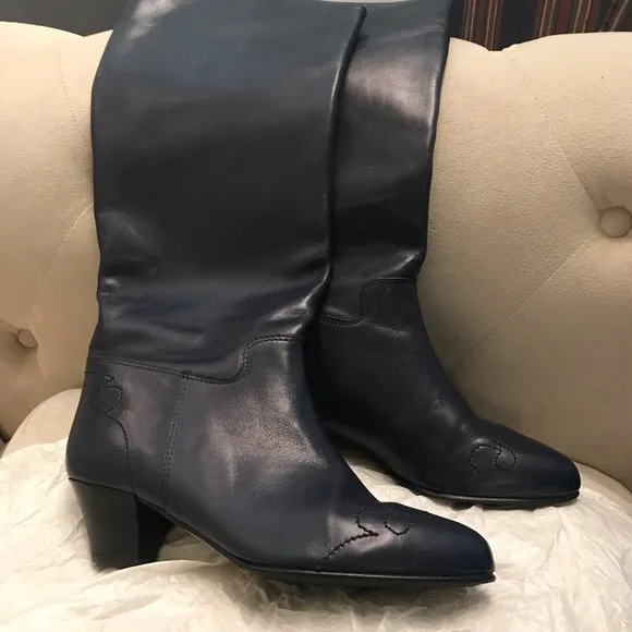 Lord &amp; Taylor boots