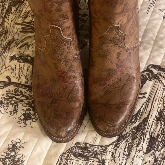 Luchasse Catalina tan ankle boots