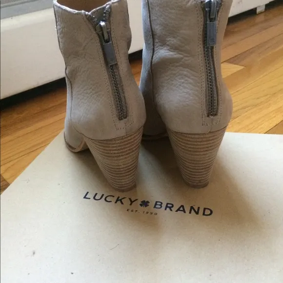 Lucky Brand Chinchilla Lk-Adalan boots