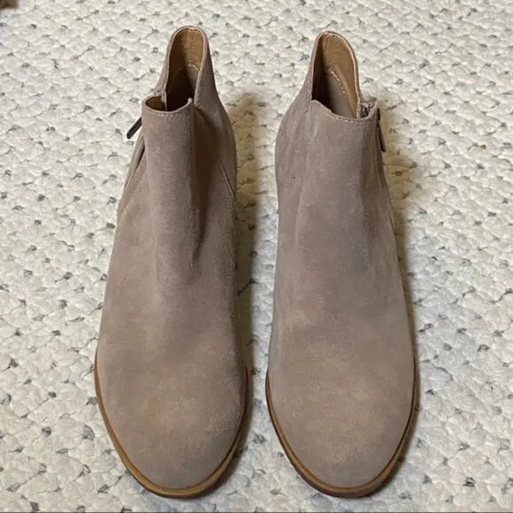 LUCKY BRAND Taupe Suede Leather Ankle Bootie 9.5 New in box NIB!