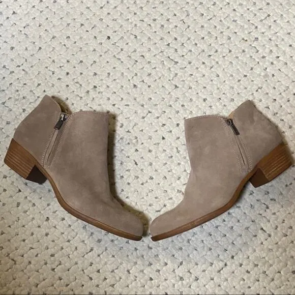 LUCKY BRAND Taupe Suede Leather Ankle Bootie 9.5 New in box NIB!
