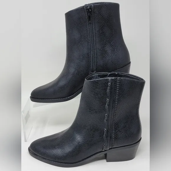 Lucky Brand Women's Fakelle Black Ankle Boots Side Zip Size 5.5 New