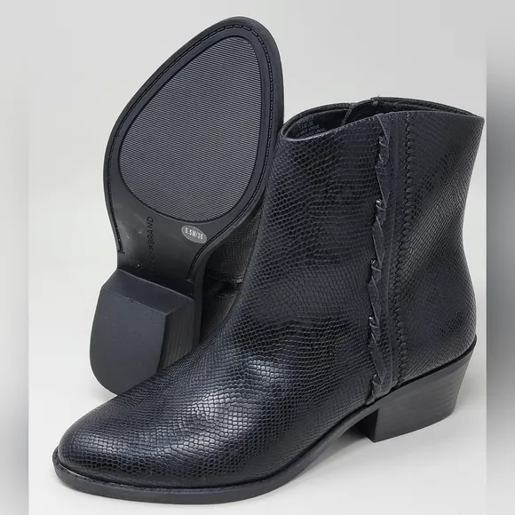 Lucky Brand Women's Fakelle Black Ankle Boots Side Zip Size 5.5 New
