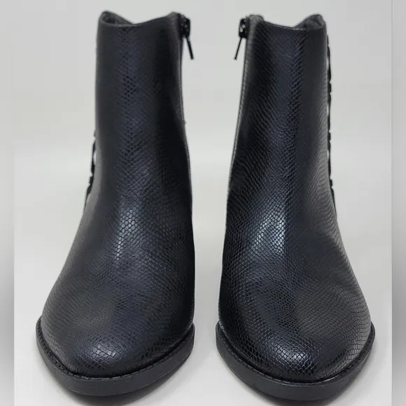 Lucky Brand Women's Fakelle Black Ankle Boots Side Zip Size 5.5 New