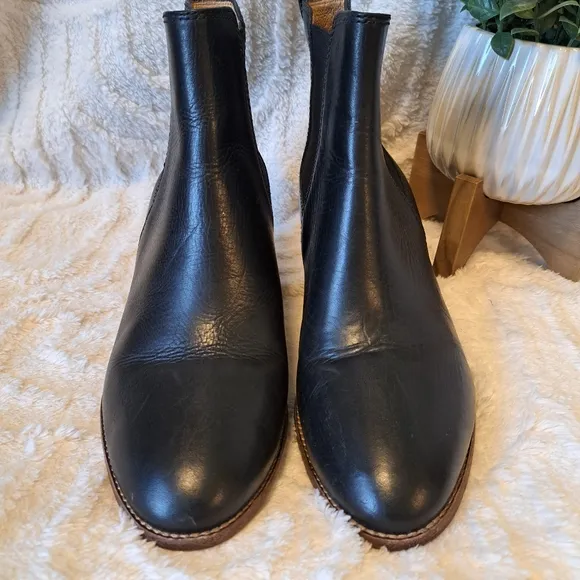 Madewell The Regan Women's Black Leather Ankle Boots Booties Size 9 Pull On