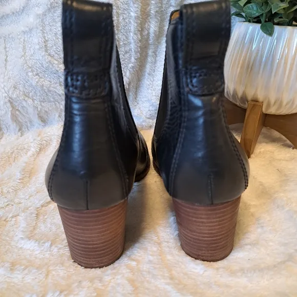 Madewell The Regan Women's Black Leather Ankle Boots Booties Size 9 Pull On