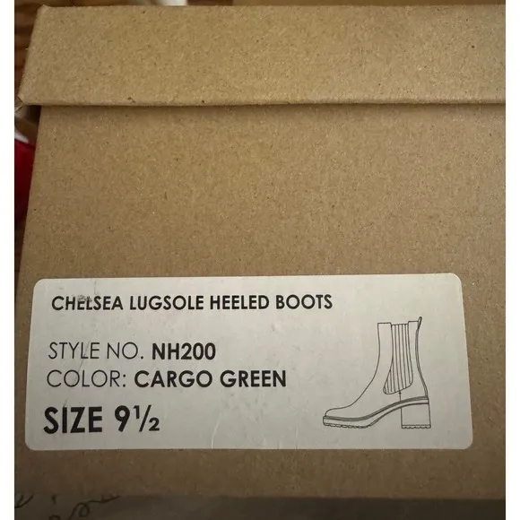 Madewell Women's Chelsea Lug Sole Heeled Boots in Cargo Green – Size 9.5, NIB