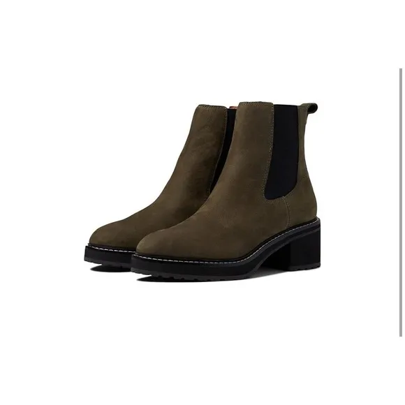Madewell Women's Chelsea Lug Sole Heeled Boots in Cargo Green – Size 9.5, NIB