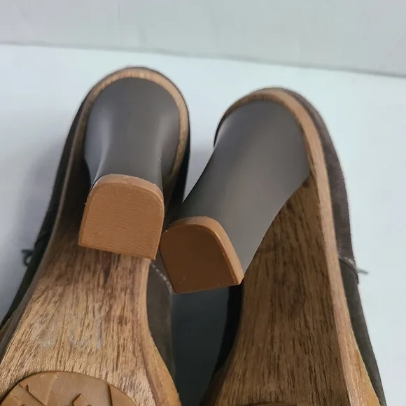 MADISON HARDING  suede leather ankle boots