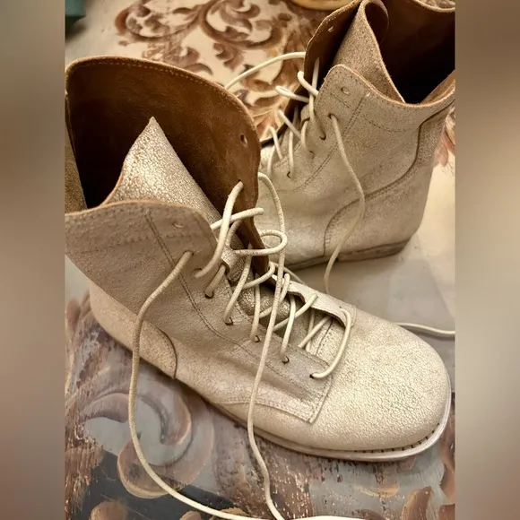 Magnolia Pearl Lace-Up Boots. Super cute and comfortable!! Like new.  Sz 39