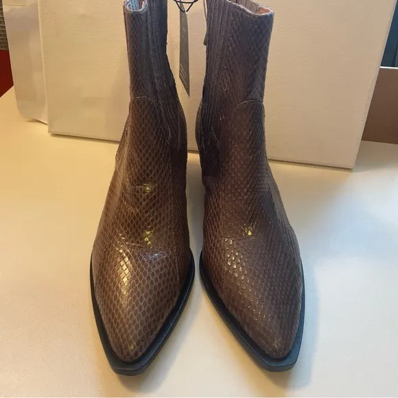 Maliparmi Size 36 Woman’s Lead grey Snakeskin pattern 2” heel Ankle Boots