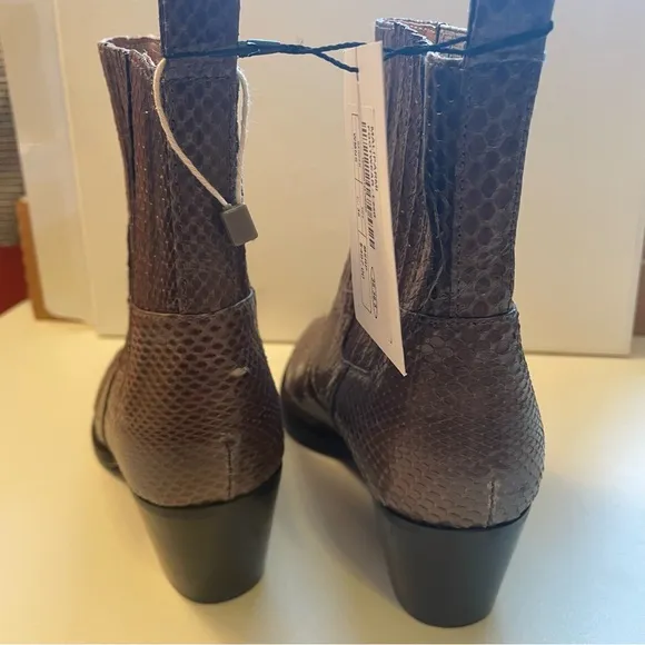 Maliparmi Size 36 Woman’s Lead grey Snakeskin pattern 2” heel Ankle Boots
