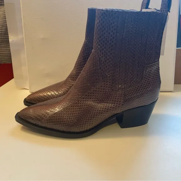 Maliparmi Size 36 Woman’s Lead grey Snakeskin pattern 2” heel Ankle Boots