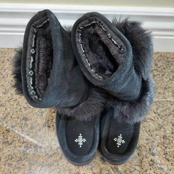 manitobah mukluks waterproof snow boots size 3Y