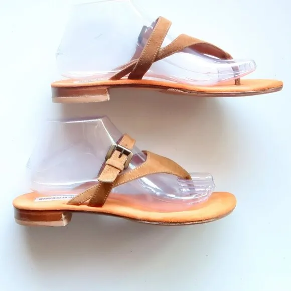 Manolo Blahnik Tan Suede Leather Thong Sandals Luxury Summer Flats Flip Flops 8