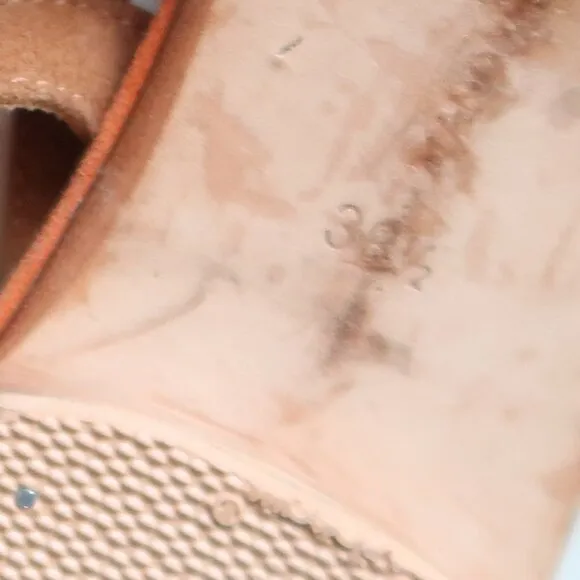 Manolo Blahnik Tan Suede Leather Thong Sandals Luxury Summer Flats Flip Flops 8