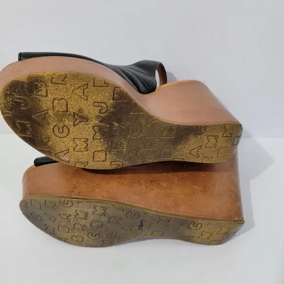 Marc By Marc Jacobs Black Leather Peep Toe Wedge Sandals Sz 39.5