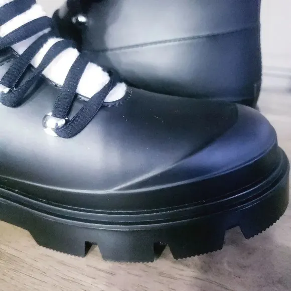 Marc Fisher Boots Women's 10M Black Combat LTD Freely Lace Up Faux Fur NEW