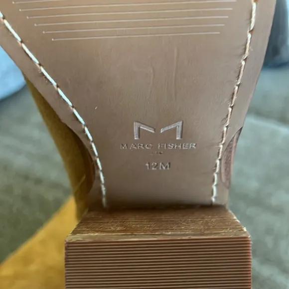 Marc Fisher Gadri Pointed Rust Colored Toe Bootie Rhum SuedeSize 12 NWOT