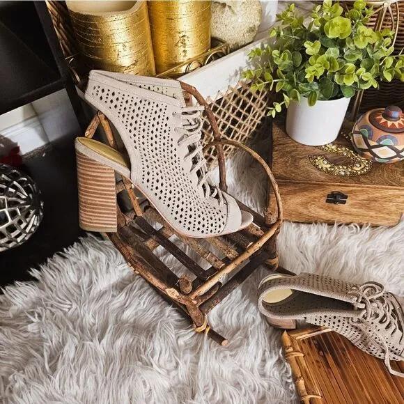 Marc Fisher Satire Lace Up Suede Leather Sandal.