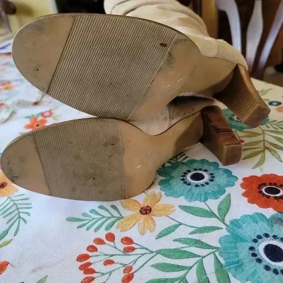 Maria Lya Cream Suede Heeled Boots Women's Size 7.5
