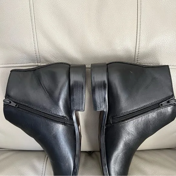 Mark Nason SN 68914 Men's Ankle Boots Sz 8 Black Leather Memory Foam Lux Classic