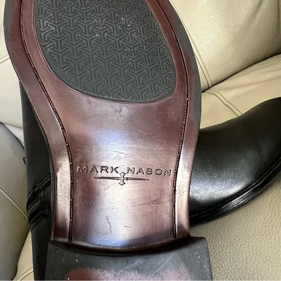 Mark Nason SN 68914 Men's Ankle Boots Sz 8 Black Leather Memory Foam Lux Classic