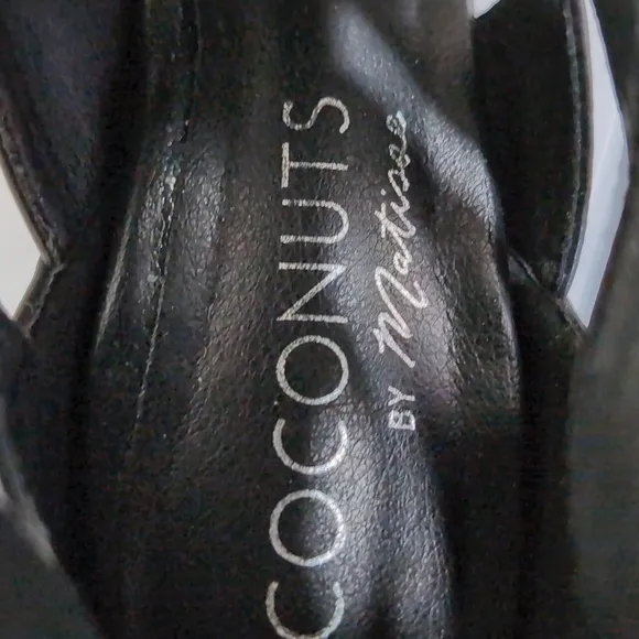 Matiesse Bianca Black Strappy Ankle Boots...size 9.5