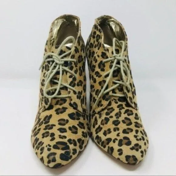 Matt Bernson Special project womans Cheetah Ankle Heeled Boot Lace up 8 BoxK