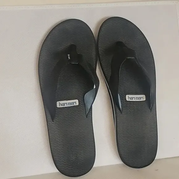 MEN'S‎ HARI MARI BLACK FLIP FLOPS SANDALS (sz 13)