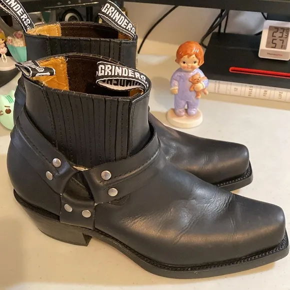Men’s Leather Cowboy Boots, Size 10.5
