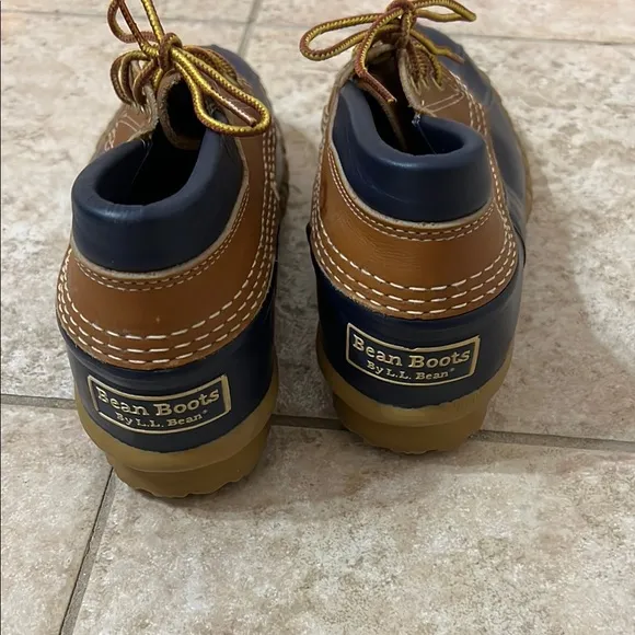 Men's or Women’s Two-Tone LL Bean Duck Boots Sz 8