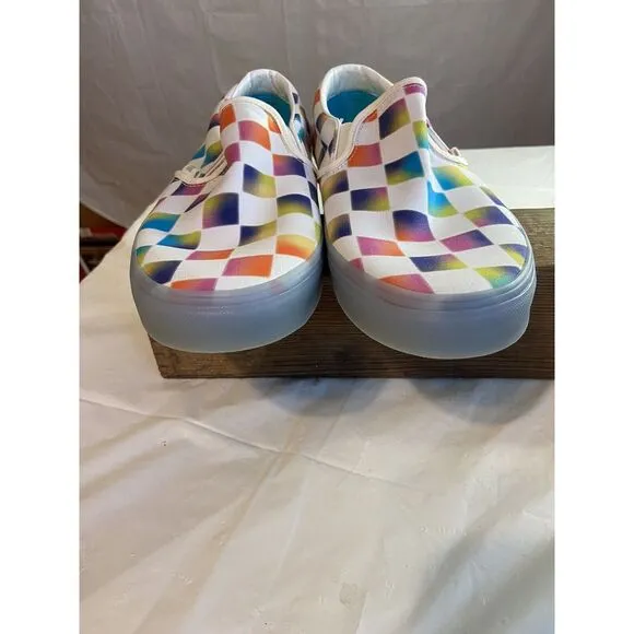 Mens Vans Light Rainbow‎ Checkered Slip-On Shoes-Size 10 -Excellent Condition