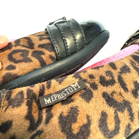 Mephisto Ballet Flats Brown Cheetah Leather Cap toe 7.5 slip ons animal Preppy
