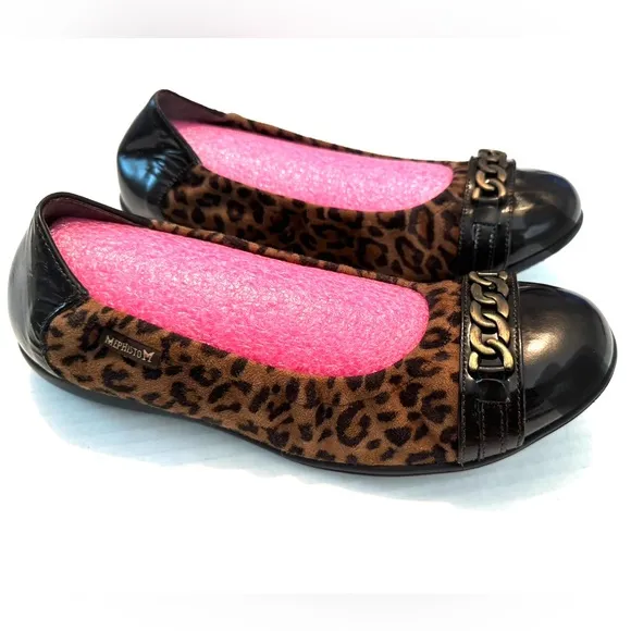 Mephisto Ballet Flats Brown Cheetah Leather Cap toe 7.5 slip ons animal Preppy