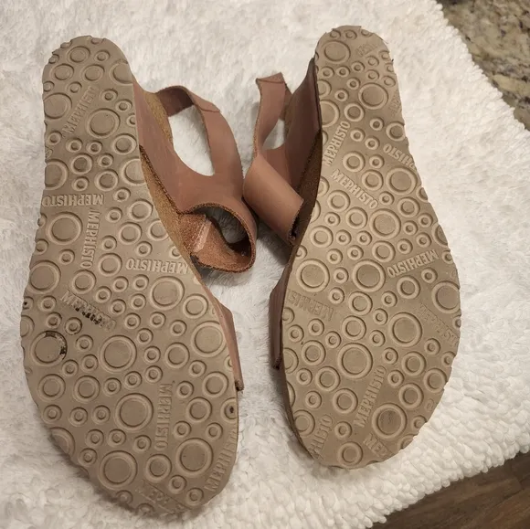 Mephisto Tan Sandals with Buckle Straps