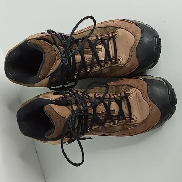 Merrell- Pulse - Waterproof Leather Combat/Hiking Boots - Men's 9