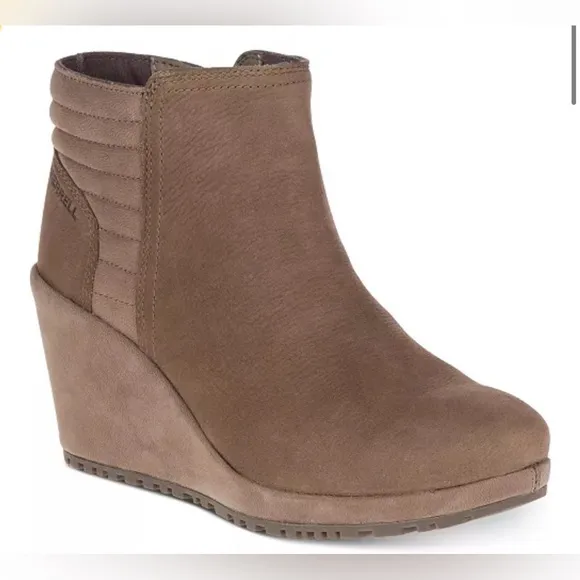 Merrell Women's Tremblant Bluff Waterproof Wedge Booties.