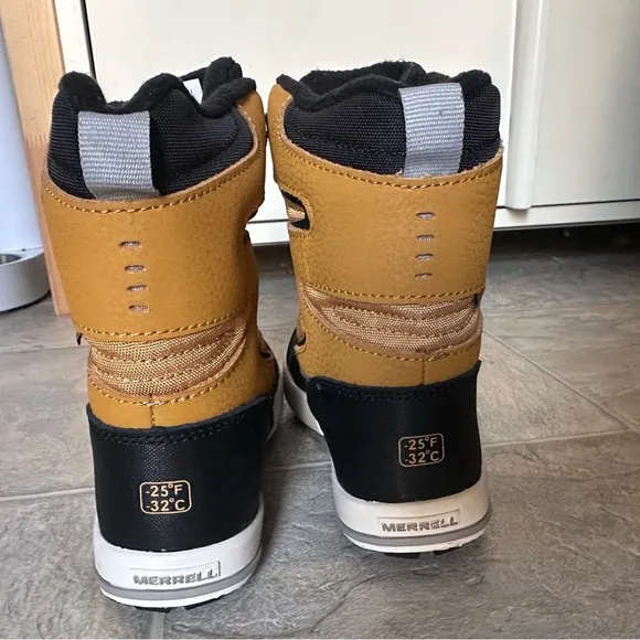 Merrill kids waterproof snow boots NWOT