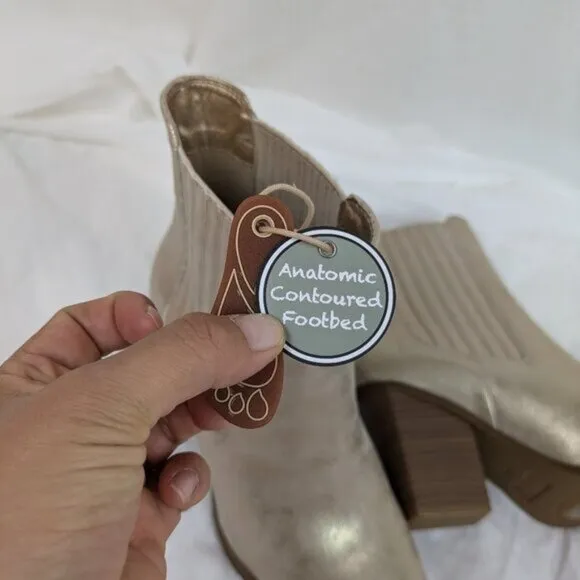 Mia Prairie Gold Ankle Boots Size 8.5 Women