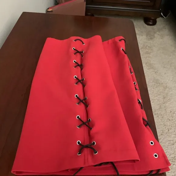 Michael Kors Collection Red wool Mini Skirt 6 NWT leather lace down sides